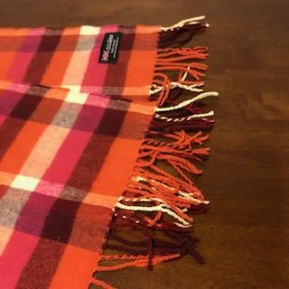 Cashmere Plaid Unisex Scarf Made in Scotland Pre-Owned.